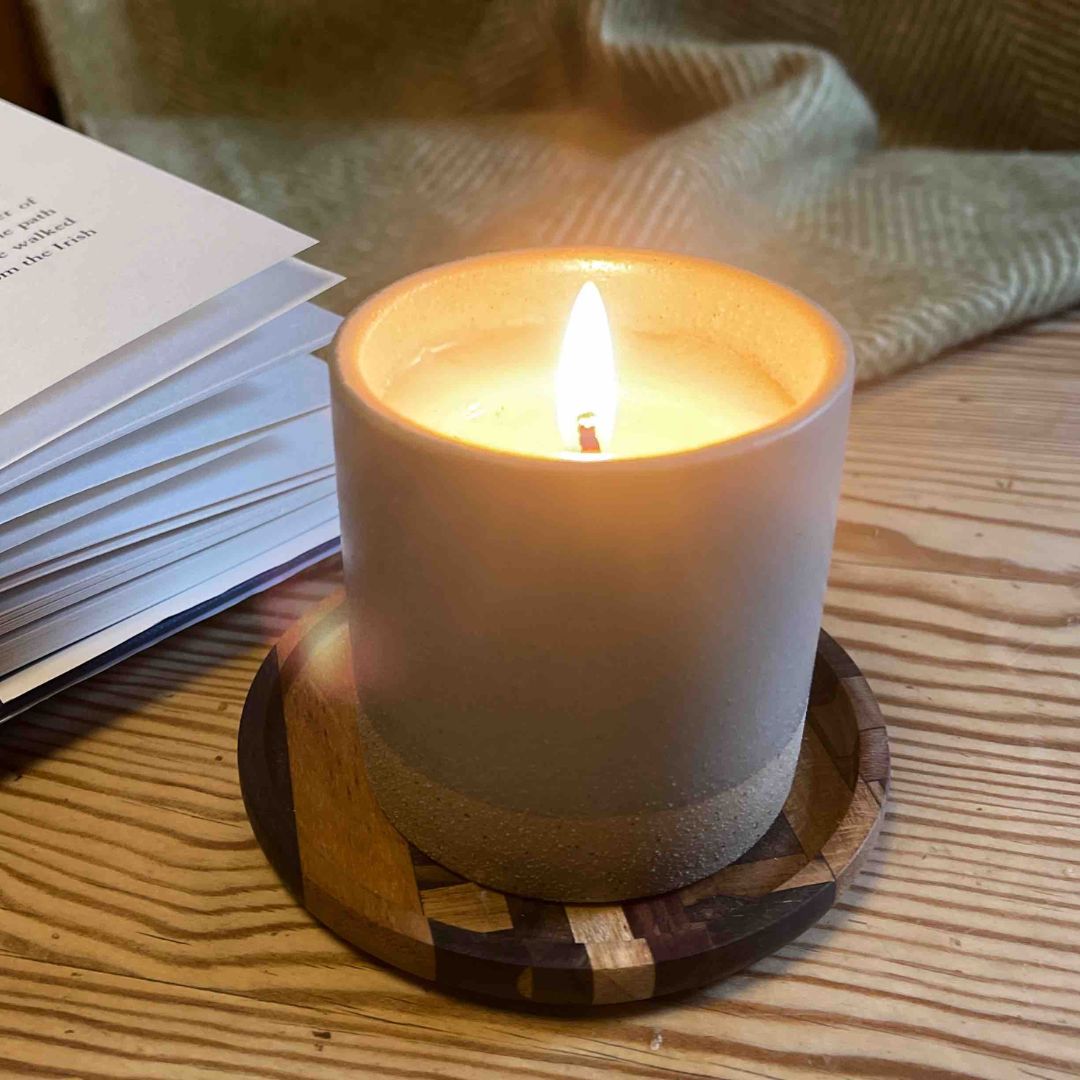 Sous-verres en bois massif surcyclé – Set de 2