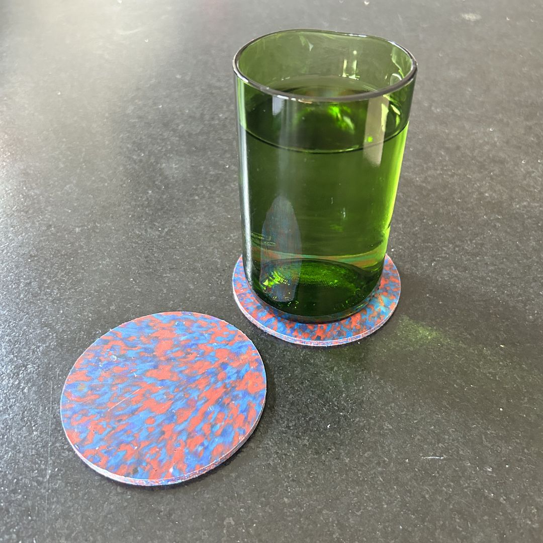 Sous-verres en plastique recyclé – Set de 2 — Bleu & violet