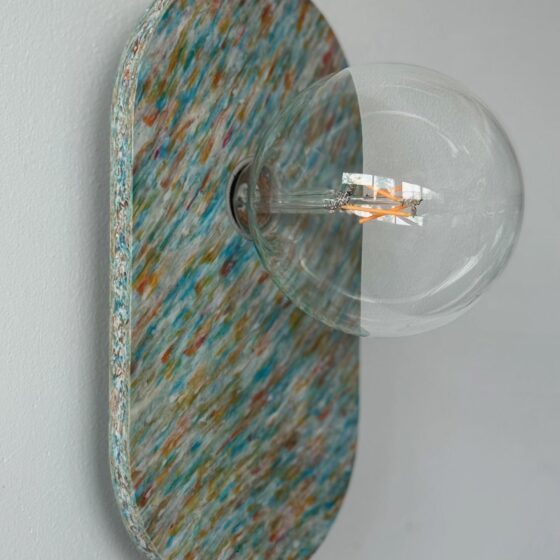 Lampe murale en plastique recyclé Oval