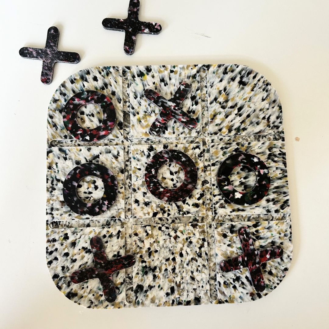 Jeu de morpion en plastique recyclé