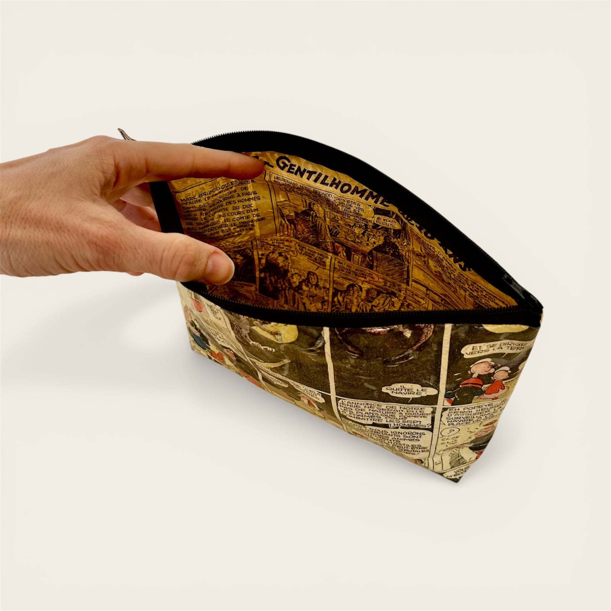 Trousse en page de magazine vintage Popeye