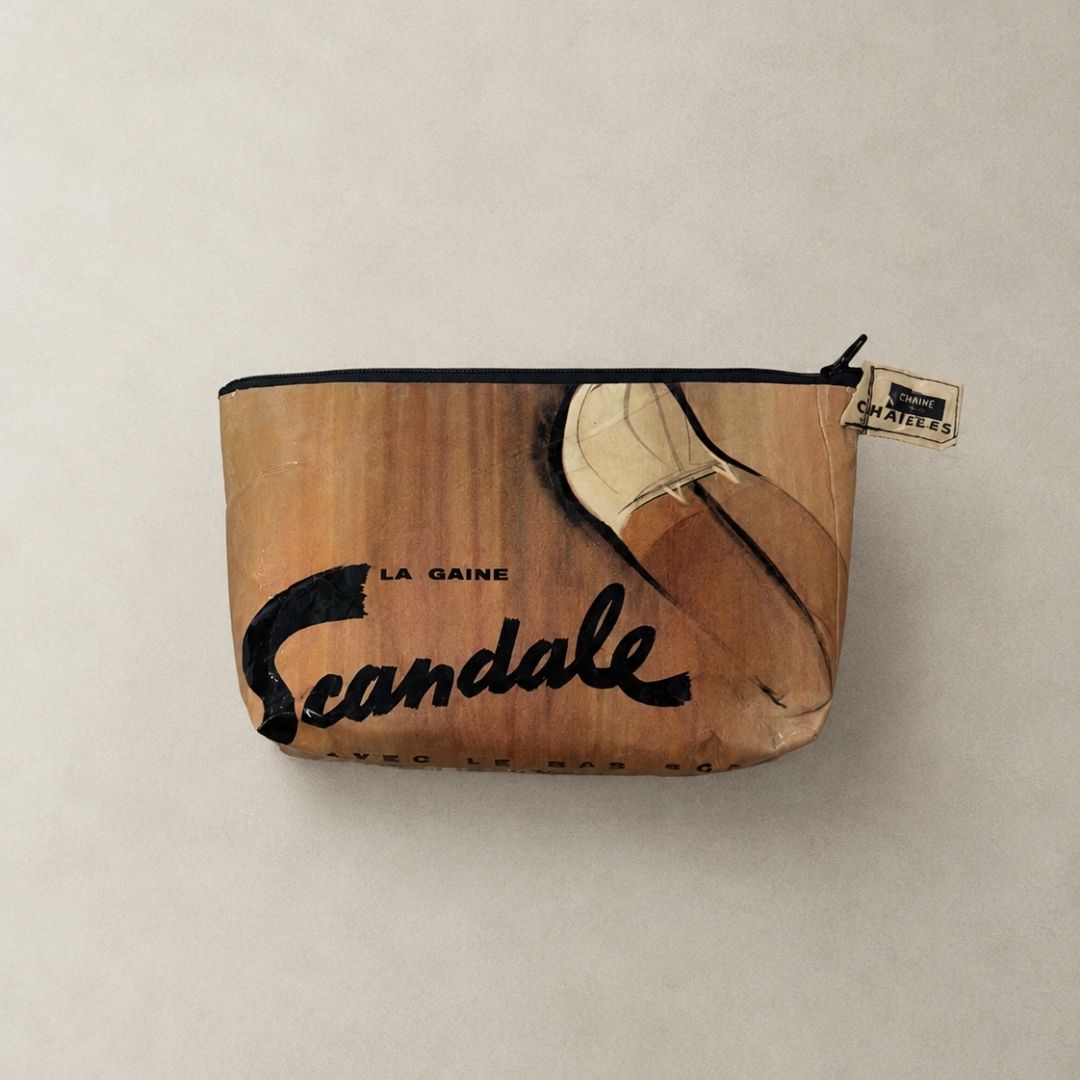 Kulturtasche aus Vintage-Magazinseite Scandale