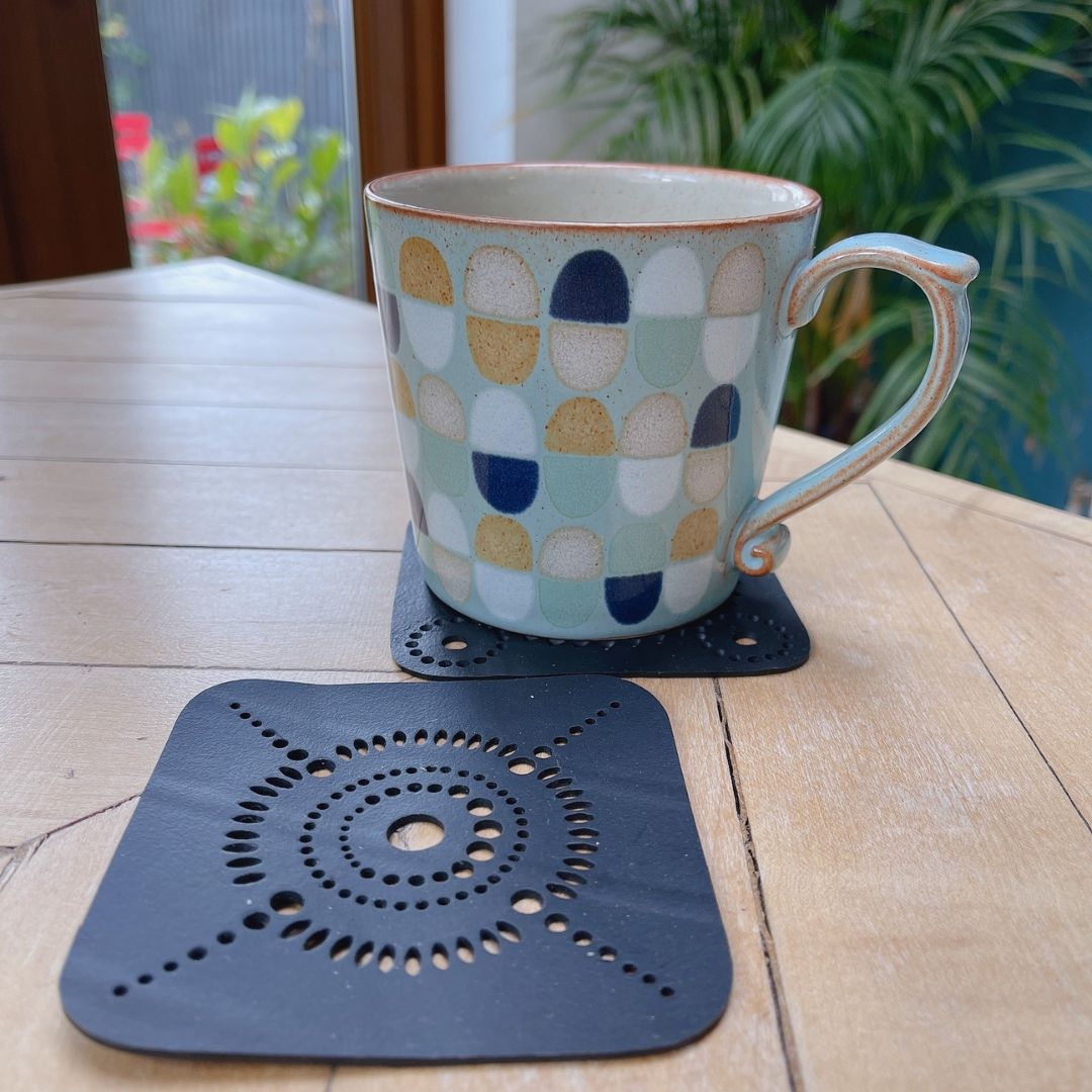 Sous-verres carrés en caoutchouc recyclé – Set de 2