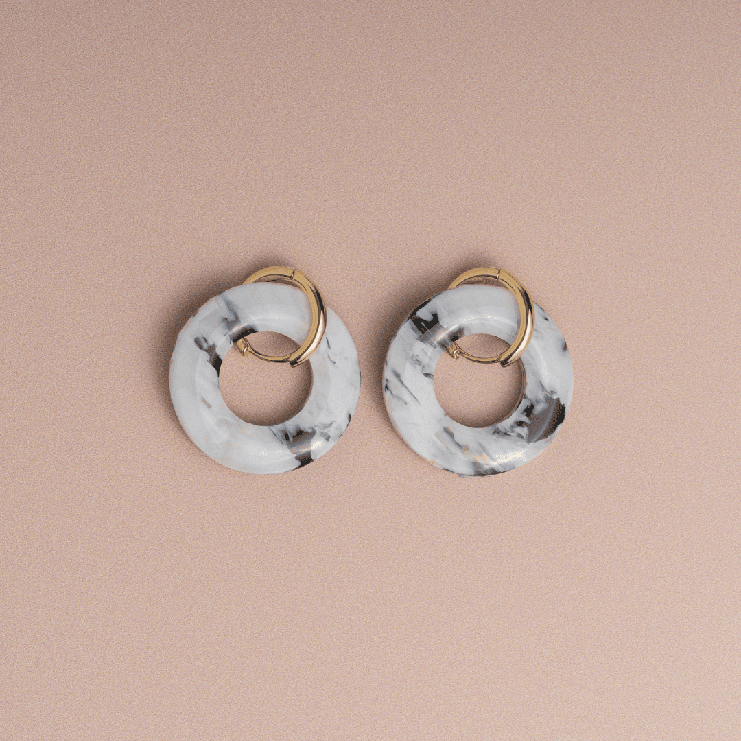 Hoop earrings made from recycled plastic – grey