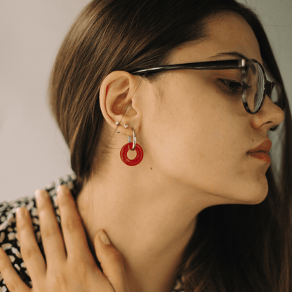 Hoop earrings made from recycled plastic – grey
