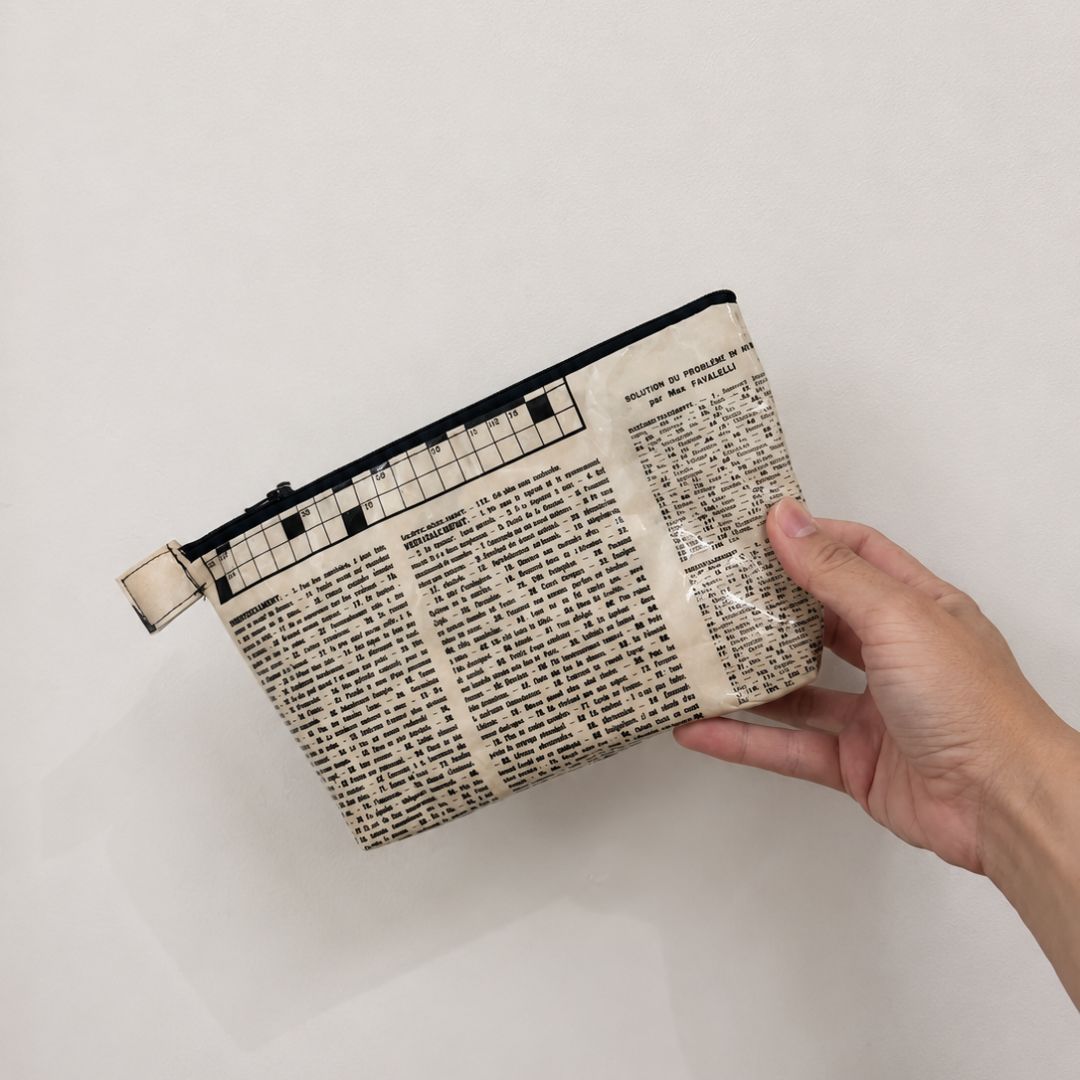 Trousse en page de magazine vintage Paris Match