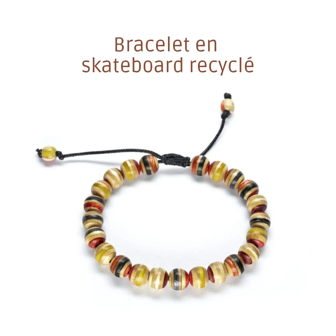 Bracelet rouge en skateboard recyclé – bracelet en perles de bois