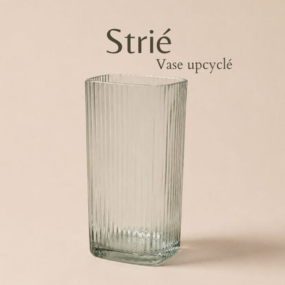 Gestreift – Upcycling-Vase