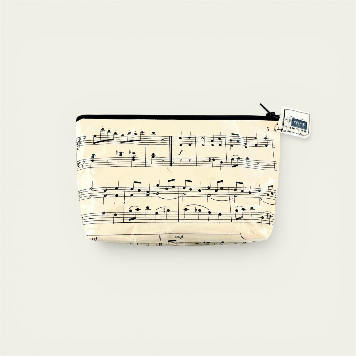 Trousse en page de magazine vintage moyenne Pentagramme