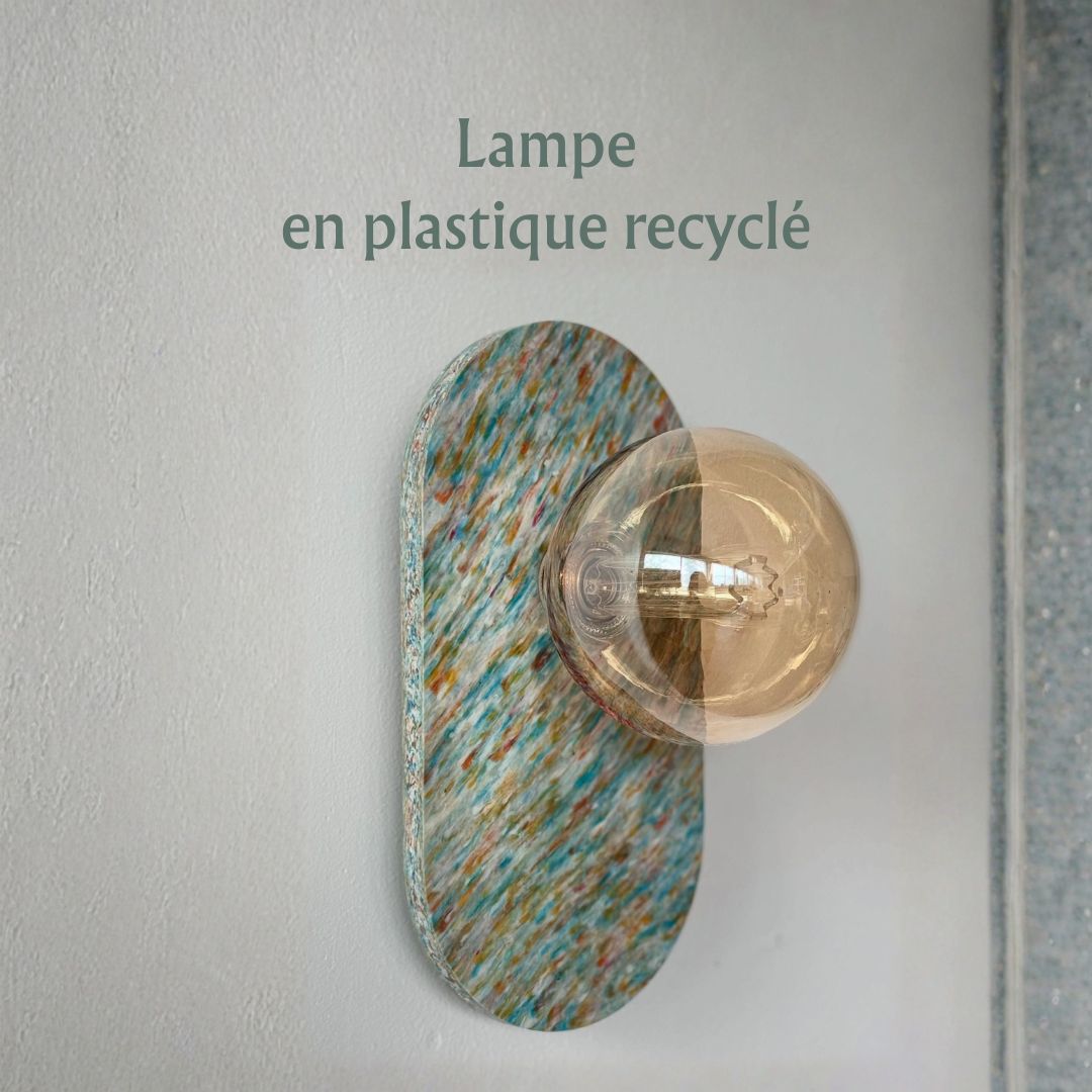 Lampe murale en plastique recyclé Oval